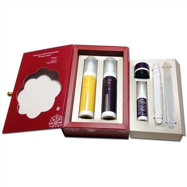 Joulun kosmetiikkapakkaus lahjarasia